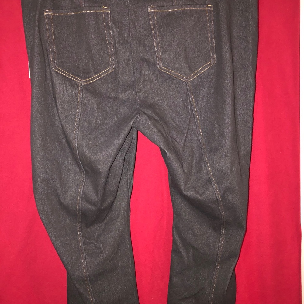 Capri pants - Picture 3 of 6